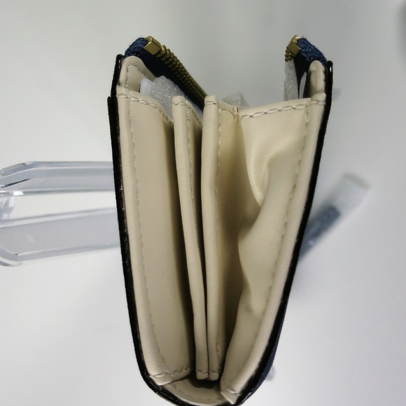 Kate Spade Mikas Pond Nisha Wallet NWT - Picture 6 of 10